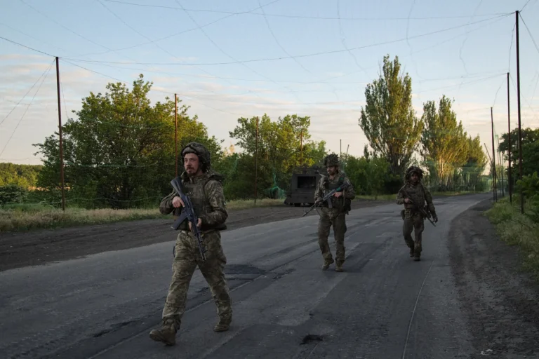 why Ukraine is talking about ending hot phase of Russia's war before winter