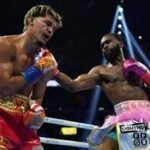 Ennis stops Zayas to win WBO WBA junior middleweight titles